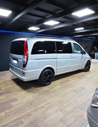 Mercedes Viano fun sólo 282.000 !!!!