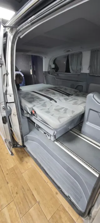 Mercedes Viano fun sólo 282.000 !!!!