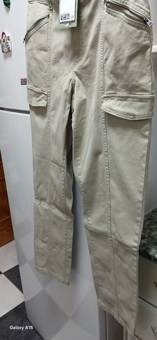 Pantalón H&M Beige Talla M
