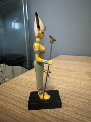 Figura de Satet, diosa egipcia