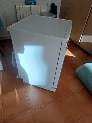 Lavavajillas Siemens IQ 300. sólo tiene dos años