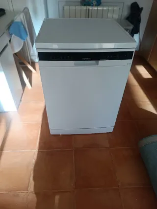 Lavavajillas Siemens IQ 300. sólo tiene dos años