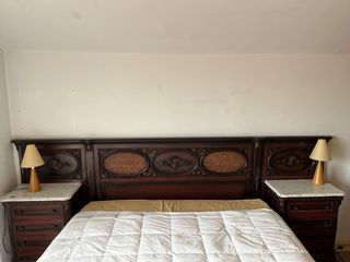 Mueble dormitorio madera y mármol