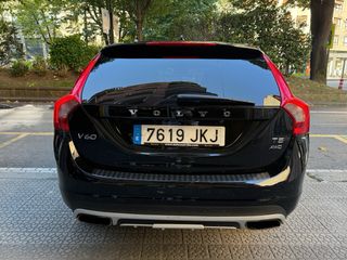 Volvo V60 2015
