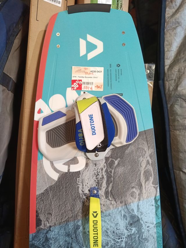 Tabla Kite Duotone 134