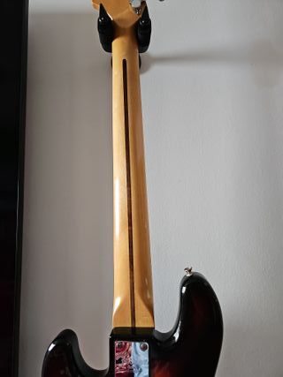 Bajo Fender Jazz Bass Sunburst