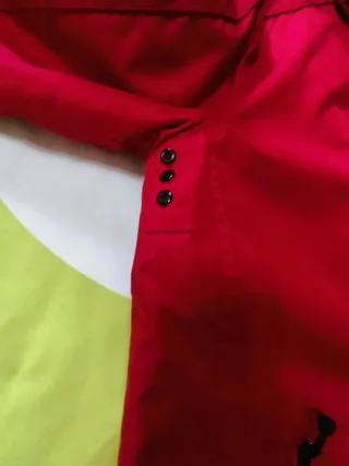 Chaquetón de hombre rojo 