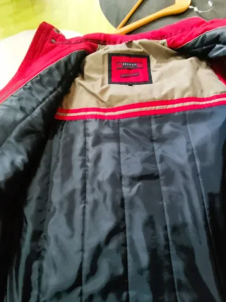 Chaquetón de hombre rojo 