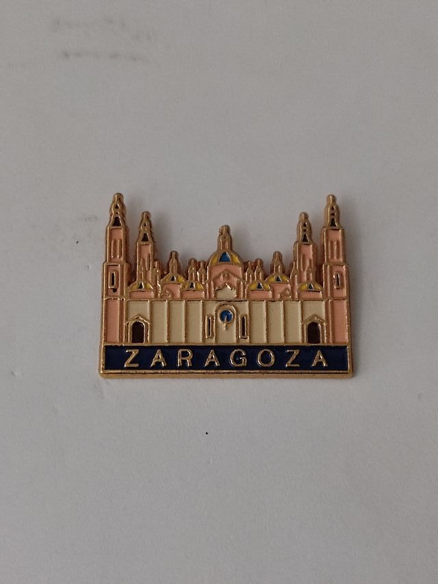 PIN DE LA BASILICA DEL PILAR DE ZARAGOZA