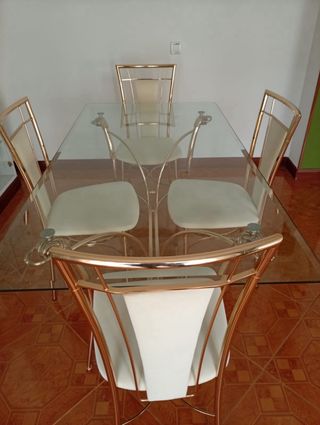 Tavolo da pranzo in vetro e 6 sedie dorate