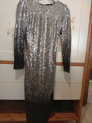 Vestido lentejuelas Zara plateado y negro