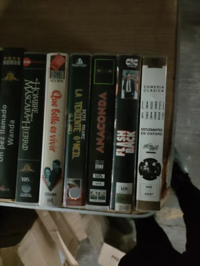 Lote de 12 Películas VHS Variadas