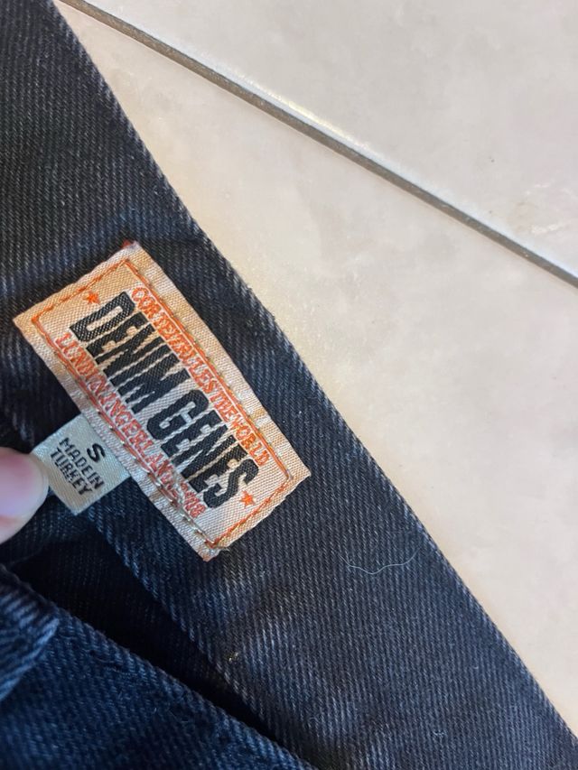 Shorts Jeans Corteiz Neri con Ricami