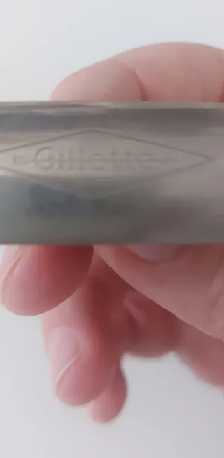 Maquinilla Afeitar Antigua Gillette + Cuchillas