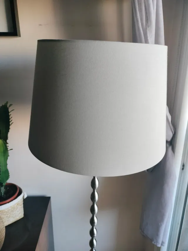 Lámpara de salón estilo retro Ikea