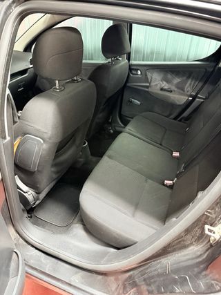 Peugeot 207 1.6 hdi 90cv