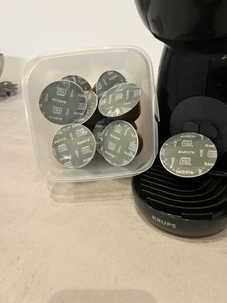 Macchina Caffè Nescafé Dolce Gusto