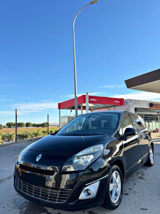 Renault Scenic 2011
