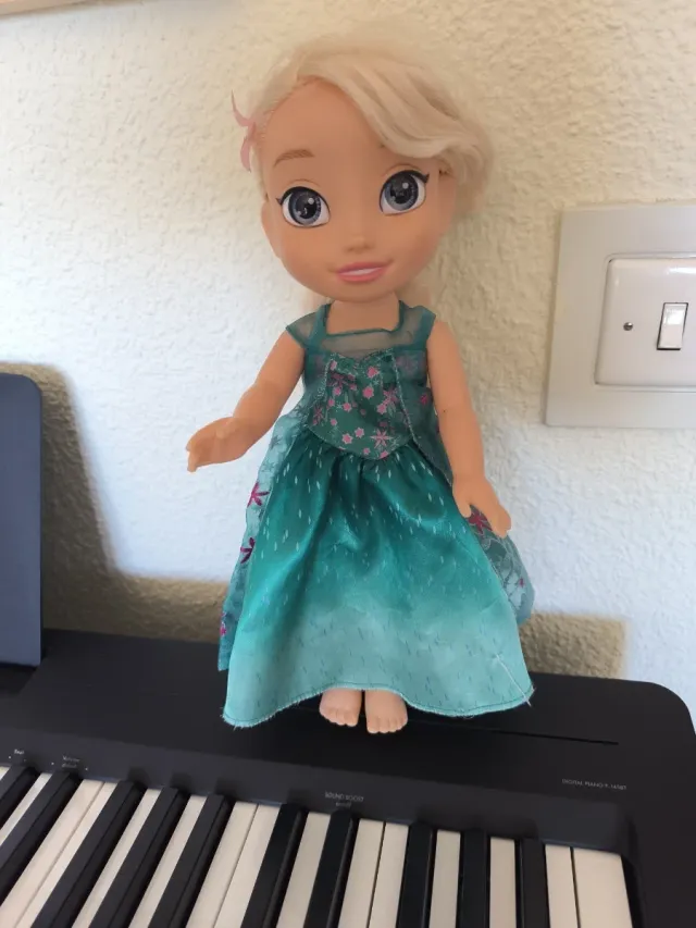 Muñeca Elsa Frozen