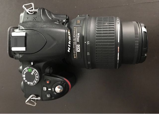 Cámara Nikon D3200 Kit + Accesorios