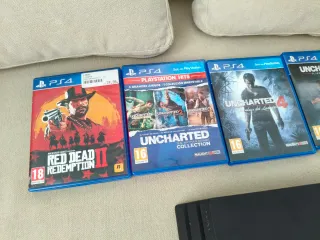 Consola PS4 Pro 1TB Negra + 5 Juegos