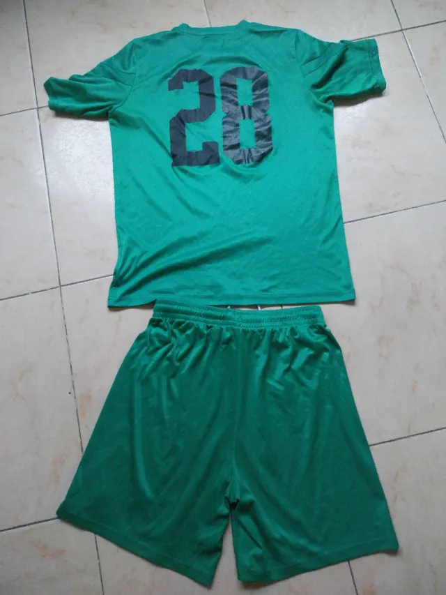Conjunto Kappa Verde Talla 28