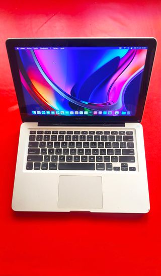 MacBook Pro i5 | 16GB RAM | 240 GB SSD