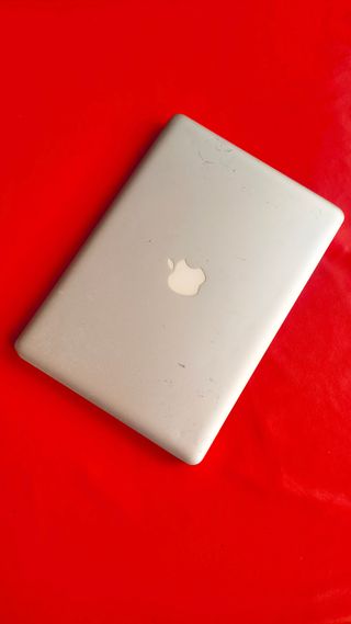 MacBook Pro i5 | 16GB RAM | 240 GB SSD