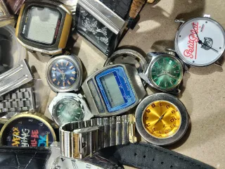 Lote 50 relojes variados (3kg)