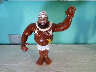 Figura WWF hasbro Kamala 