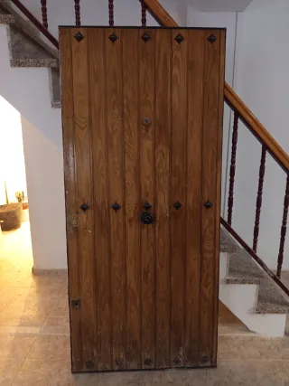 Puerta de exterior-urge venta
