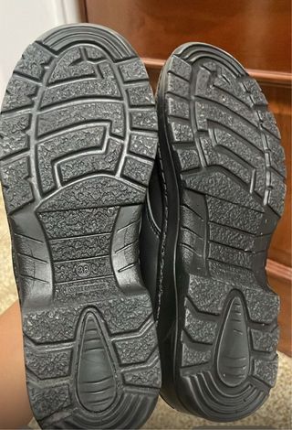 Zapatos camarera negros talla 38