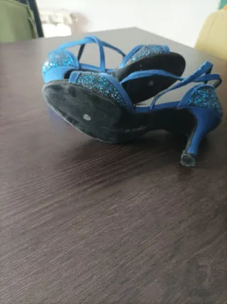 Zapatos de baile Roberto Garrudo azules y plateado