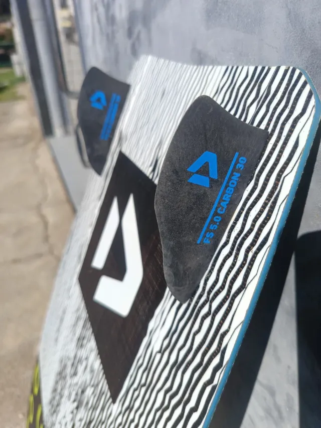 Tabla Kitesurf Duotone Select 135cm