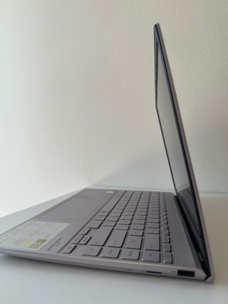 Portatil Asus UX425E plata