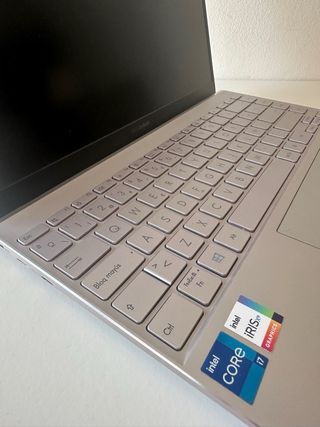 Portatil Asus UX425E plata