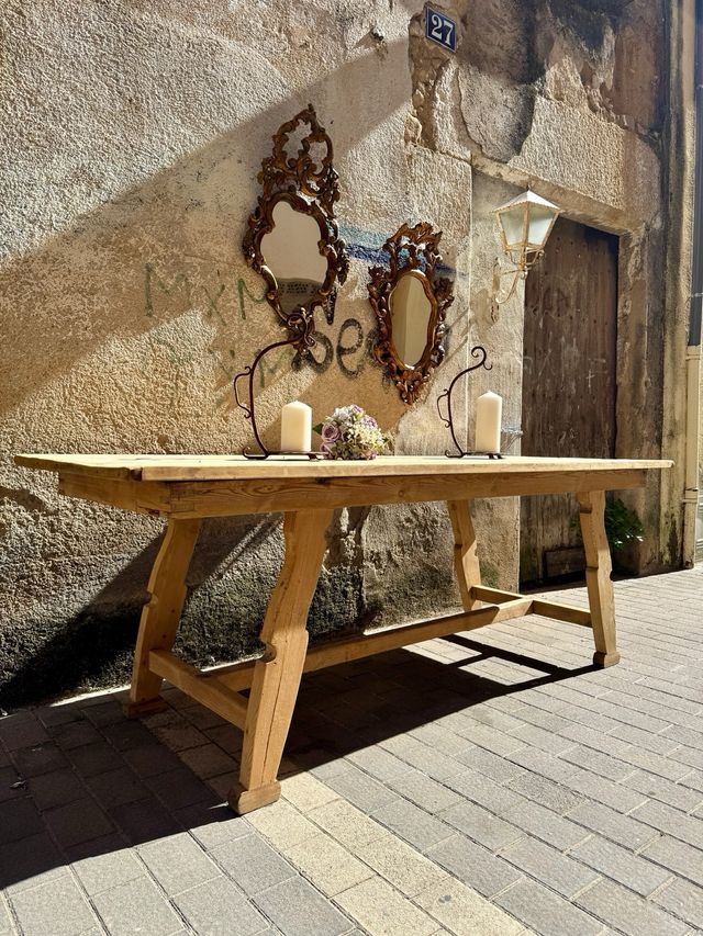 Mesa antigua tocinera rústica. “madera lavada”