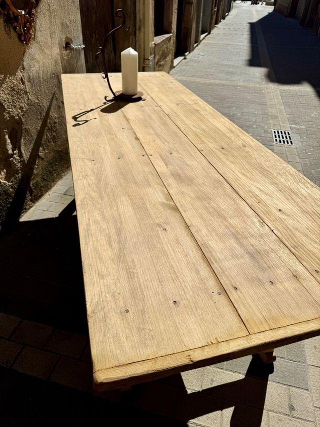 Mesa antigua tocinera rústica. “madera lavada”