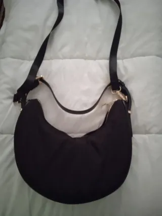 Sin estrenar bolso stradivarius 