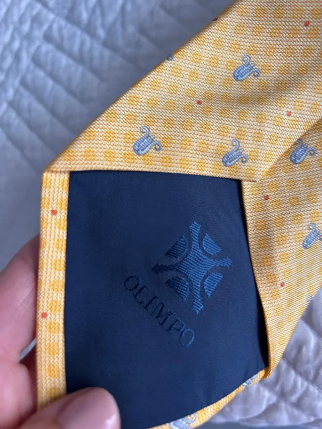 Corbata Caballero Diseño Floral Amarillo