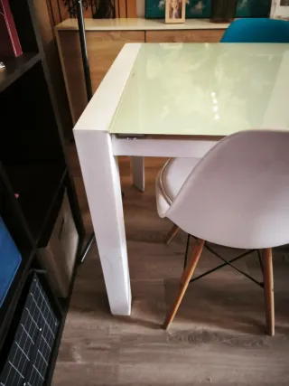 Mesa de comedor cristal y metal