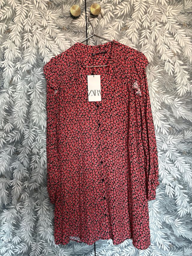 Vestido Zara floral naranja y negro