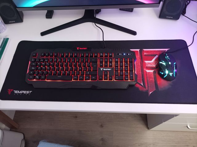 Combo Gaming Tempest Oblivion Teclado RGB