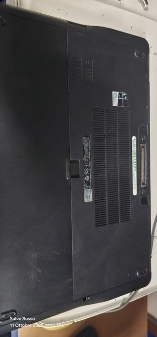 Dell Latitude E7250 Notebook