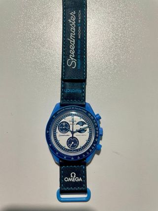 Omega x Swatch Moonwatch Superblue