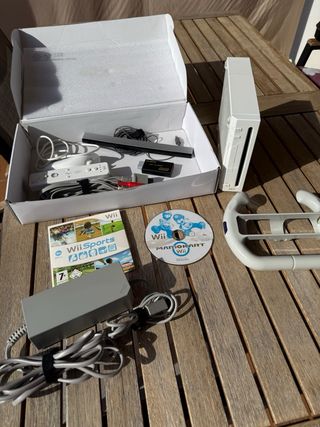 Nintendo Wii + Juegos