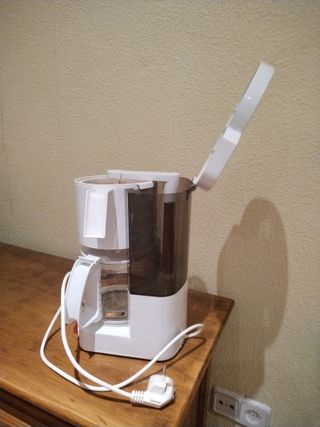 Cafetera Taurus Blanca