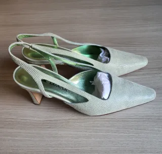 Zapatos de tacón Luxax verde