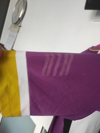 Camiseta Napapijri Morado y Amarillo