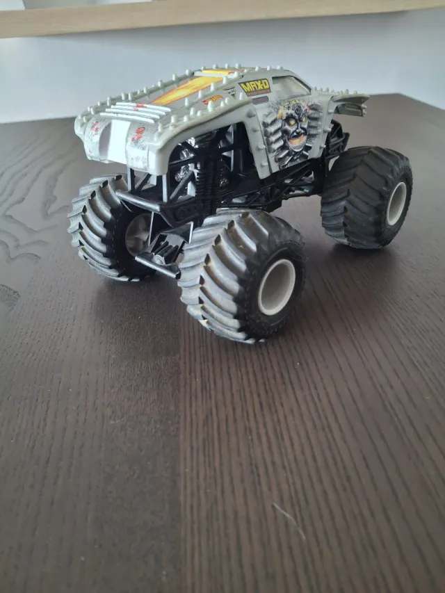 Camión Monstruo Hot Wheels